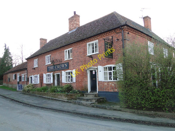 Photo 6"x4" The Crown public house at Great Glemham Benhall Street c2011