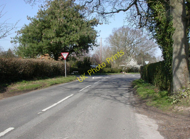 Photo 6"x4" Broom Hill, crossroads Wimborne Minster c2011