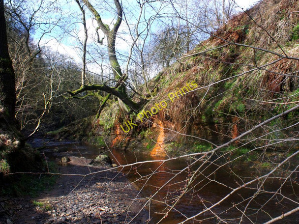 Photo 6"x4" Cumbernauld, Walton Burn Cumbernauld c2011