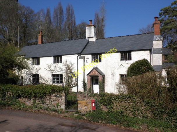 Photo 6"x4" Cottages, Kingswood Kingswood\/ST1037 c2011