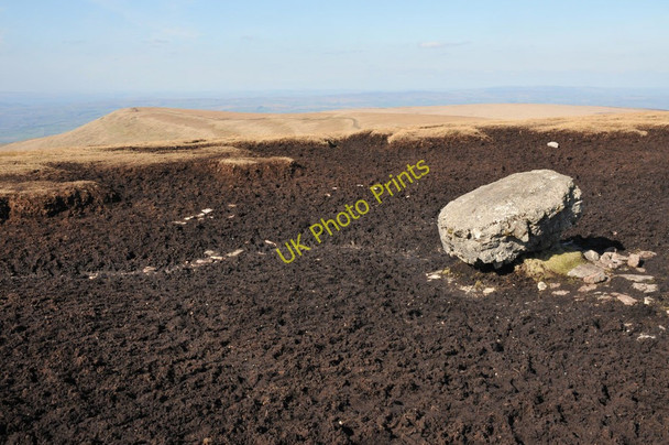 Photo 6"x4" Summit marker, Waun Fach Waun Fach\/SO2129 c2011