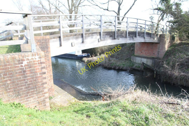 Photo 6"x4" Towney Bridge Aldermaston Wharf c2011