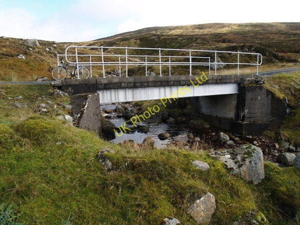 Photo 6"x4" Bridge, Allt an Luib Bhain Allt an Luib Bh\u00e0in c2006