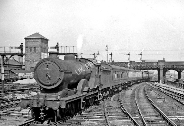 Photo 6"x4" Lincoln - Derby train entering Nottingham Midland Nottingham\/SK5641 c1957