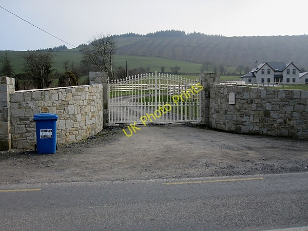 Photo 6"x4" Entrance Gate Graiguenamanagh c2011