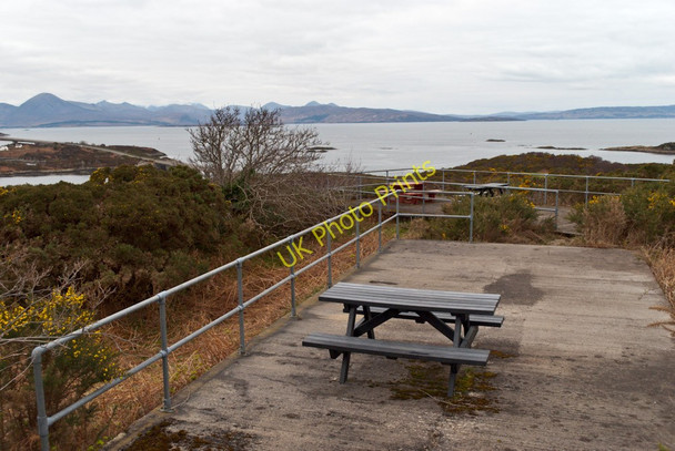 Photo 6"x4" Picnic at the Plock of Kyle Kyle of Lochalsh\/Caol Loch Ailse c2011