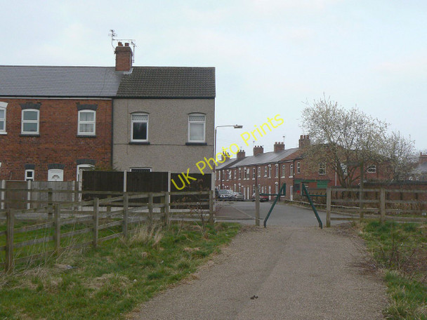 Photo 6"x4" Looking east towards West Street Market Warsop c2011