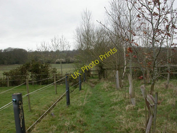 Photo 6"x4" Broom Hill, stile Broom Hill\/SU0302 c2011
