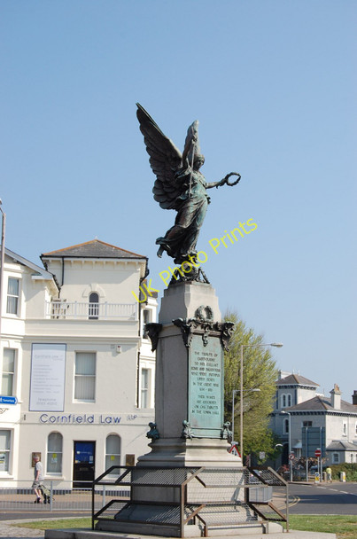 Photo 6"x4" War Memorial Eastbourne\/TQ5900 c2011