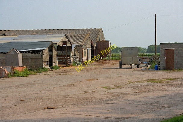 Photo 6"x4" Farm Buildings, Dodsworth Farm Wheldrake c2011