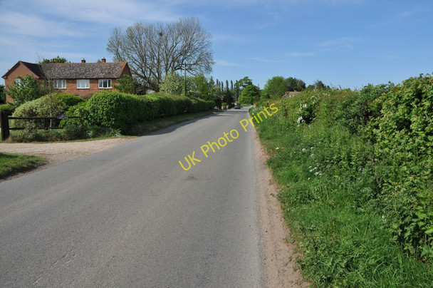 Photo 6"x4" Road through Kerswell Green Kerswell Green c2011