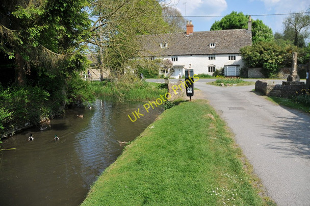 Photo 6"x4" The River Thames in Ashton Keynes Ashton Keynes c2011