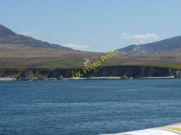 Photo 6"x4" Beach below Cnocbreac with Jura beyond Cnocbreac c2011