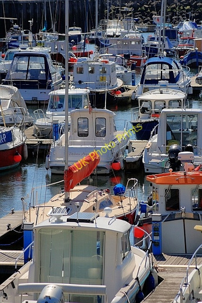 Photo 6"x4" Roker Marina Sunderland\/NZ3957 c2011 P1