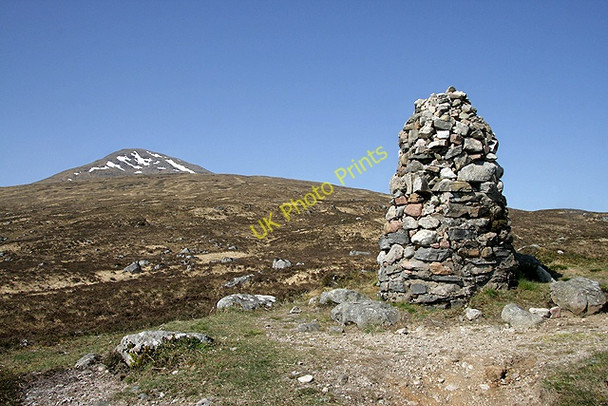 Photo 6"x4" The Fleming Cairn on Rannoch Moor Allt Maol Ruainidh c2011