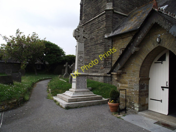 Photo 6"x4" Remember the fallen Pelynt c2011