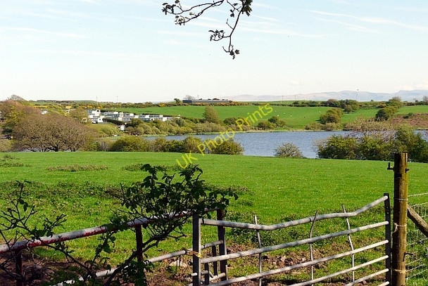 Photo 6"x4" The northern end of Tarns Dub Tarns c2011