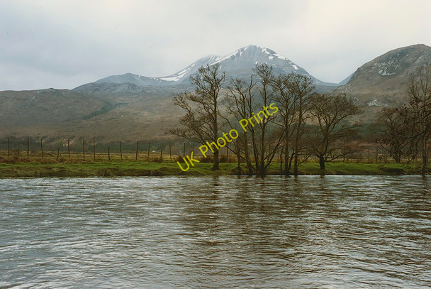 Photo 6"x4" The Kinlochewe River Anancaun c1993