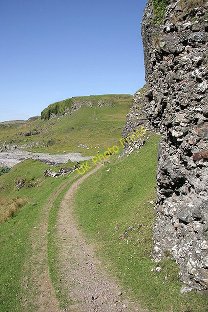 Photo 6"x4" A walking route on Kerrera Gylen Castle c2011