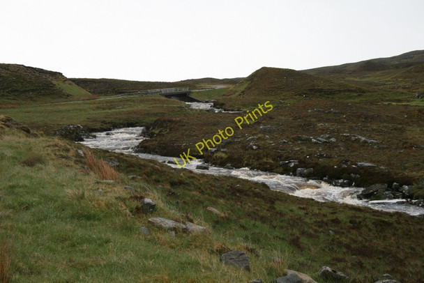 Photo 6"x4" The peaty waters of Allt na F\u00c3\u00a8ithe Buidhe Allt na F\u00e8ithe Buidhe\/NC4641 c2011
