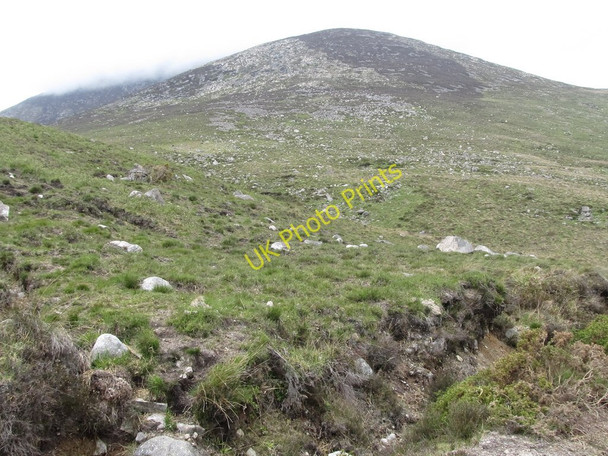 Photo 6"x4" The slopes of Crossone Mountain from the banks of the Fofanny Newcastle\/J3732 c2011