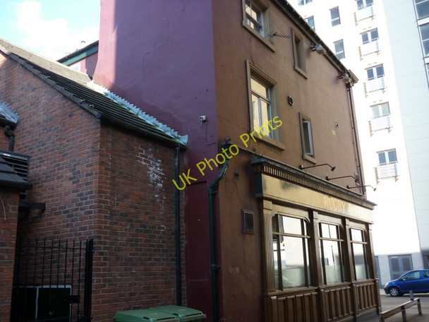 Photo 6"x4" The Rugby Tavern, a Sam Smiths pub on Dock Street Kingston upon Hull c2011