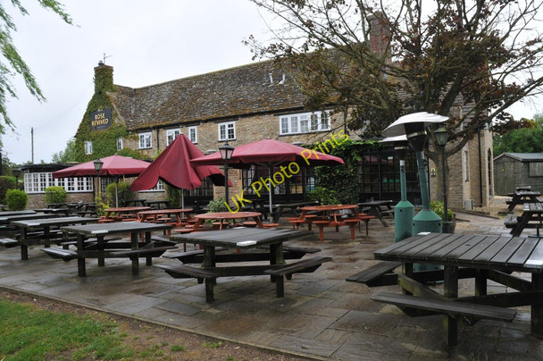 Photo 6"x4" The Rose Revived, Newbridge Newbridge\/SP4001 c2011