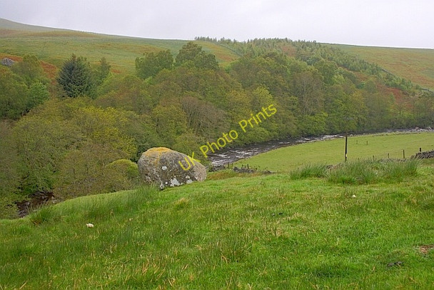 Photo 6"x4" Erratic Boulder, Glen Artney Auchnashelloch Hill c2011