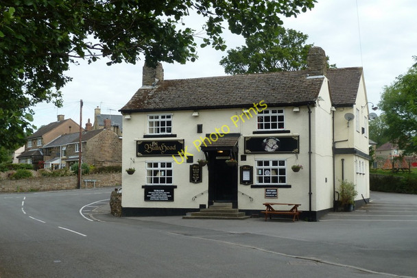 Photo 6"x4" The Bull's Head pub, Holymoorside Holymoorside c2011