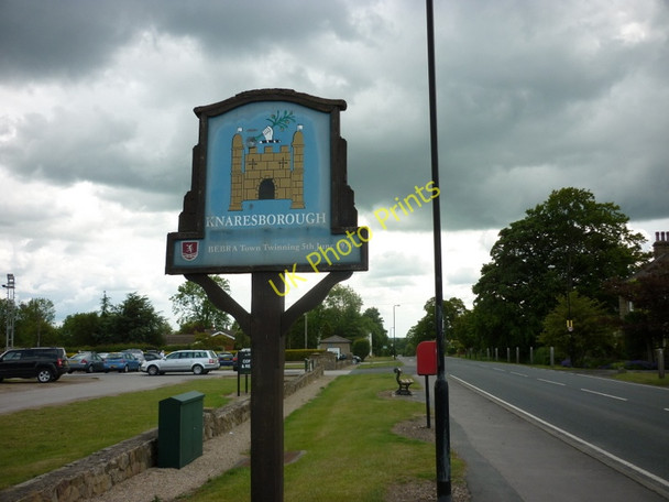 Photo 6"x4" Entering Knaresborough Knaresborough c2011