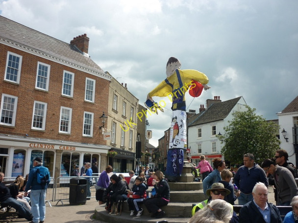 Photo 6"x4" The Market Place, Knaresborough Knaresborough c2011