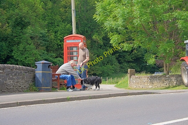 Photo 6"x4" Seat, Litter Bin and Telephone Box Alport\/SK2264 c2011