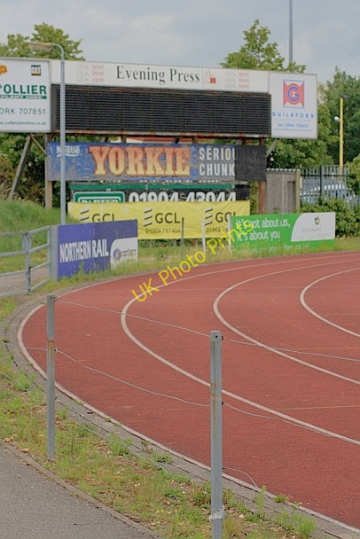 Photo 6"x4" Scoreboard, Huntington Stadium Huntington\/SE6155 c2011