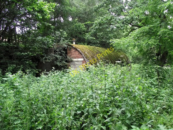 Photo 6"x4" Old Nissen Hut Biddulph c2011