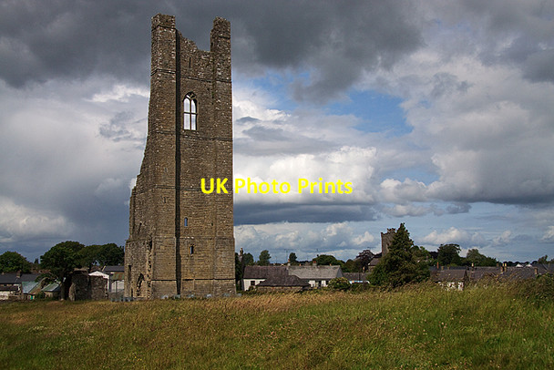 Photo 6"x4" The Yellow Steeple, Trim Trim c2011