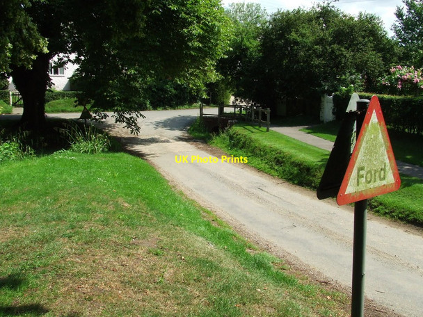 Photo 6"x4" Dry Ford Little Thurlow c2011