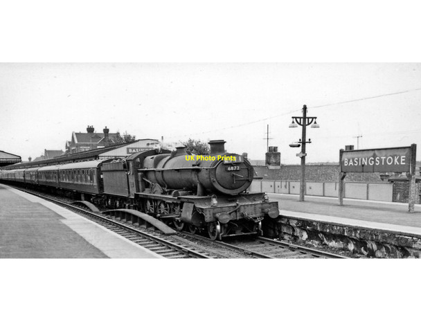 Photo 6"x4" Basingstoke station and Wolverhampton - Portsmouth Harbour express Basingstoke c1962