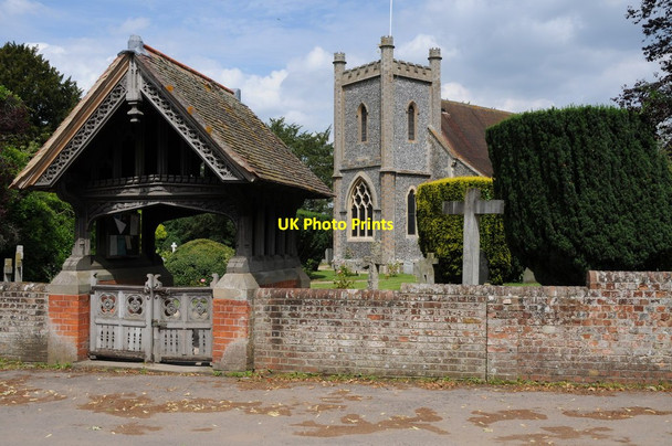 Photo 6"x4" Remenham church Henley-on-Thames c2011