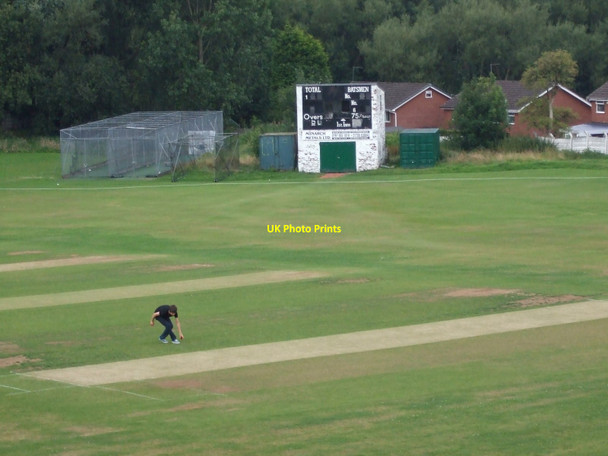 Photo 6"x4" Royton Cricket Club - Scoreboard Royton c2011