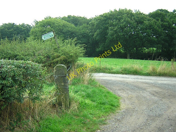 Photo 6"x4" Hollins Head - quite close to Aberdeen Little Scotland c2005