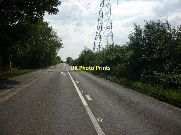 Photo 6"x4" Looking south along Ridge Road Garforth c2011