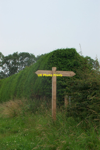 Photo 6"x4" Footpath Sign Auchencrow c2011