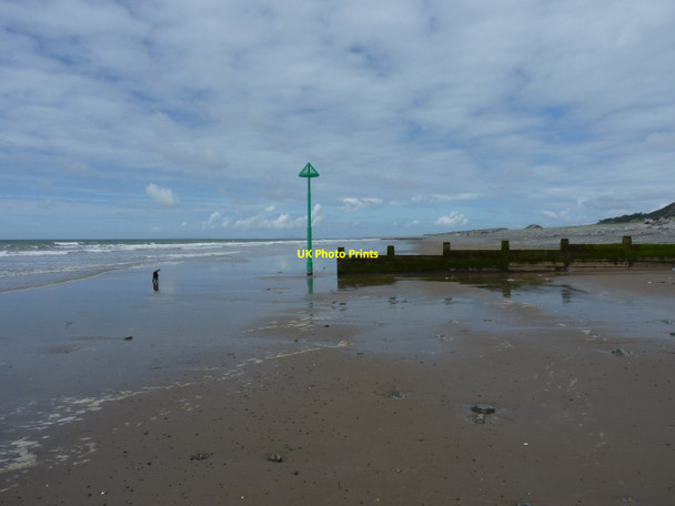 Photo 6"x4" The last of the groynes just north of Tywyn Tywyn\/SH5800 c2011