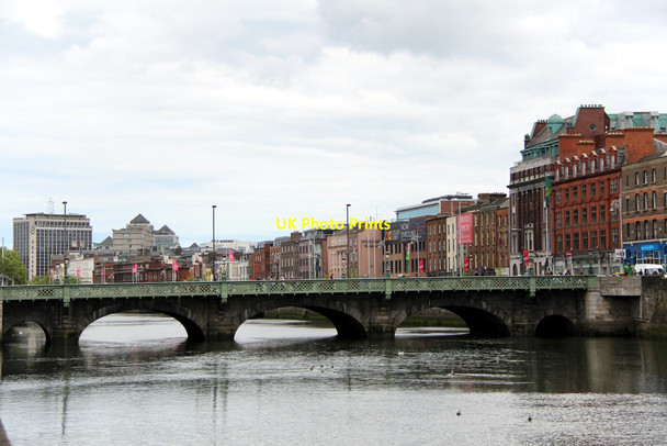 Photo 6"x4" Grattan or Capel Street Bridge, Dublin, Ireland Dublin\/O1534 c2011