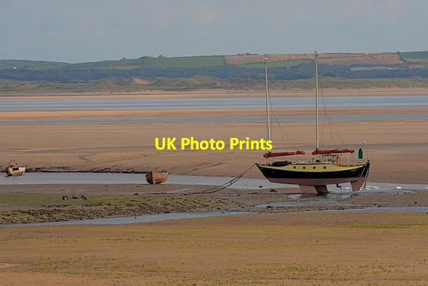 Photo 6"x4" Boat, Low Tide Millom c2011