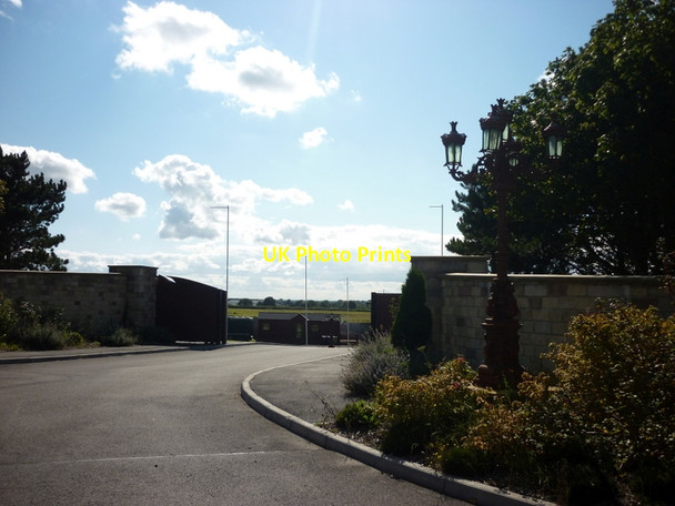 Photo 6"x4" The entrance to Wold Retreat, north of Caistor Clixby c2011