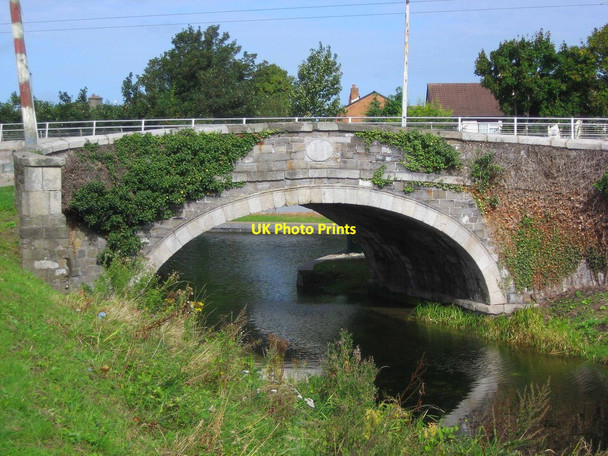 Photo 6"x4" Old road bridge across the Grand Canal near Dolphin Road, Kilmainham\/Cill Mhaighneann, Dublin Kilmainham c2010