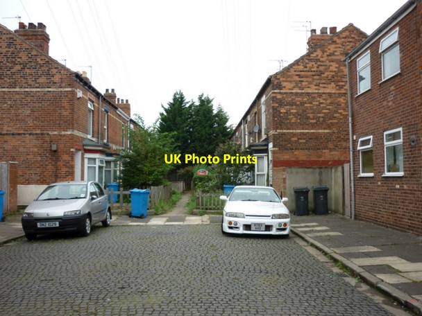 Photo 6"x4" Virginia Crescent off Worthing Street, Hull Kingston upon Hull c2011