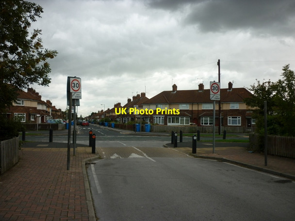 Photo 6"x4" 21st Avenue at Ellerburn Avenue, North Hull Estate Inglemire c2011