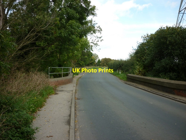Photo 6"x4" Crofts Bridge on Sutton Road near Wawne Wawne c2011